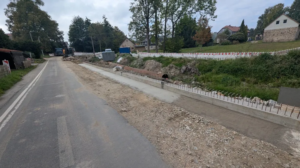 Herwigsdorf S 143 - Stützmauersanierung